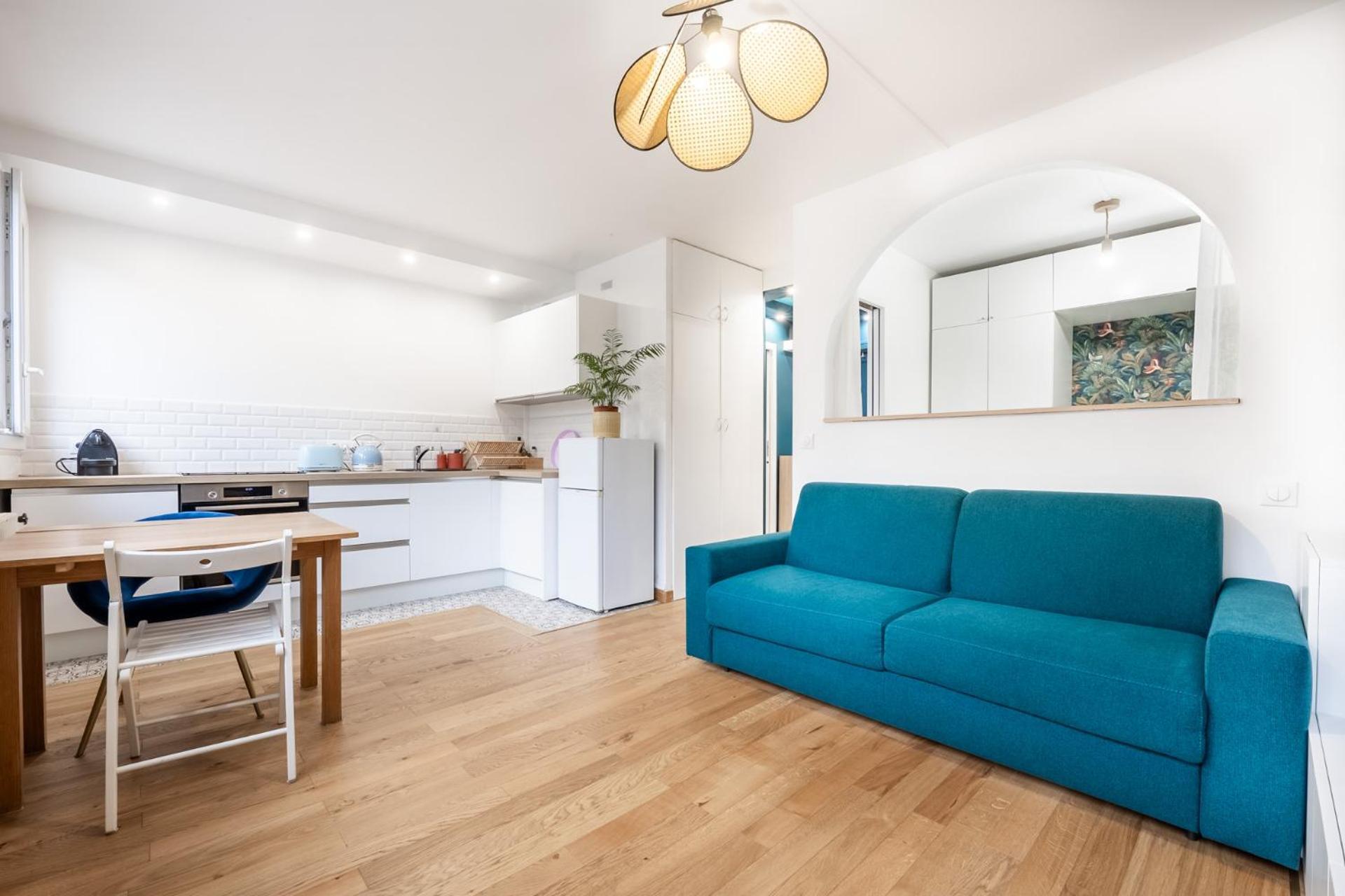 Paris: 2P refait à neuf et idéalement desservi Exterior foto
